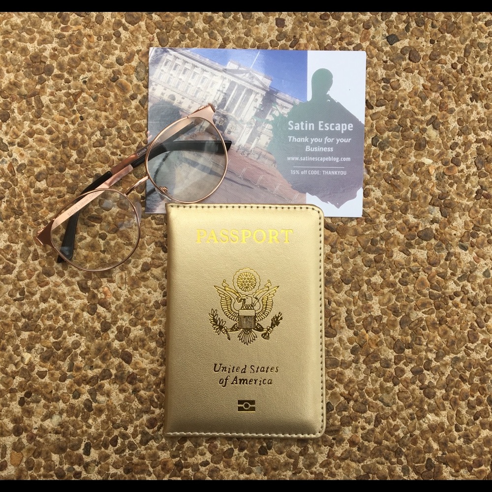 USA Gold Passport Cover